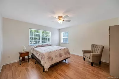 75 Apple Lane, Medford, NY 11763 - Photo 31