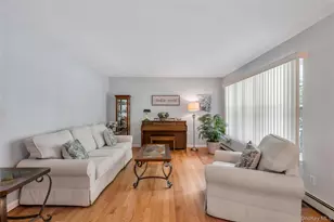 75 Apple Ln, Medford, NY 11763 - Photo 13