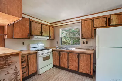 36 Prospect Street, Marlboro, NY 12542 - Photo 9