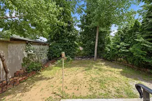 4000 Pratt Ave, Bronx, NY 10466 - Photo 39