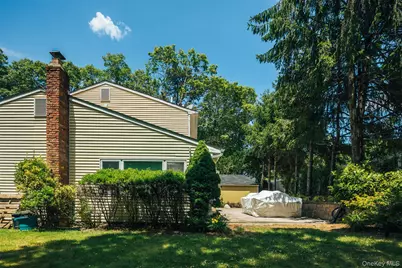 41 Brook Run Drive, Medford, NY 11763 - Photo 17