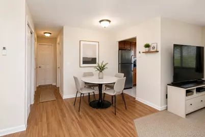 2423 Union Boulevard #8B, Islip, NY 11751 - Photo 3