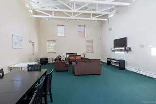 2423 Union Blvd, Islip, NY 11751 - Photo 13