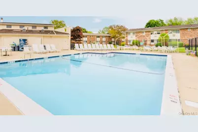 2423 Union Boulevard #8B, Islip, NY 11751 - Photo 11