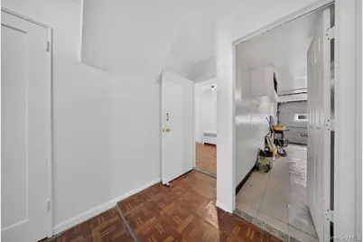 10345 118th Street, Richmond Hill, NY 11419 - Photo 5