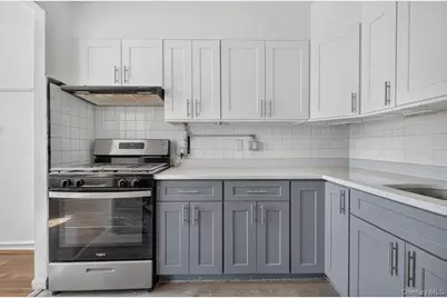 10345 118th Street, Richmond Hill, NY 11419 - Photo 19