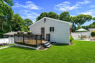 46 Longfellow Dr, Kings Park, NY 11754 - Photo 23