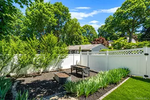 46 Longfellow Dr, Kings Park, NY 11754 - Photo 27