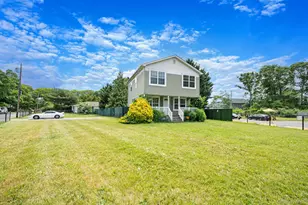 86 Eleanor Ave, Mastic, NY 11950 - Photo 3