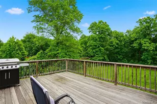 201 Kingsview Hwy, Wallkill, NY 12589 - Photo 11
