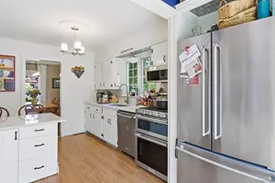 36 Watchogue Ave, East Moriches, NY 11940 - Photo 11