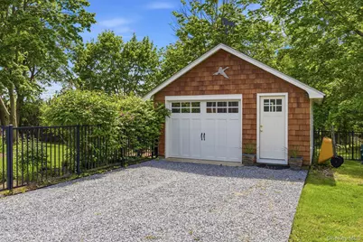 36 Watchogue Avenue, East Moriches, NY 11940 - Photo 25