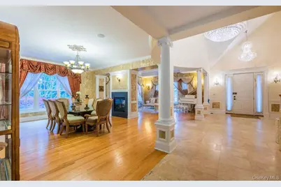 5 Westgate Road, Muttontown, NY 11791 - Photo 17