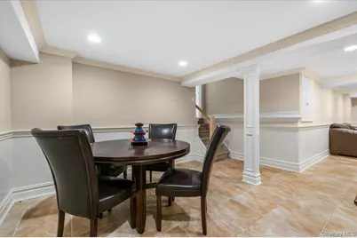 100 Cabot Road, Massapequa, NY 11758 - Photo 31