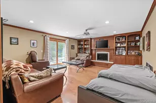 100 Cabot Rd, Massapequa, NY 11758 - Photo 5