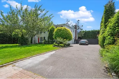 100 Cabot Road, Massapequa, NY 11758 - Photo 43