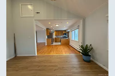 4 Edna Drive, Syosset, NY 11791 - Photo 7
