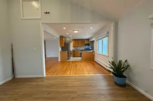4 Edna Dr, Syosset, NY 11791 - Photo 7