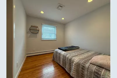 4 Edna Drive, Syosset, NY 11791 - Photo 15
