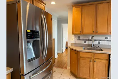 4 Edna Drive, Syosset, NY 11791 - Photo 11
