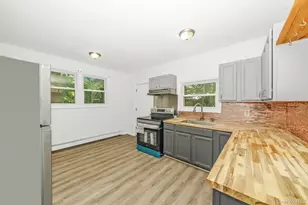 7 Laurelton Ave, Selden, NY 11784 - Photo 3