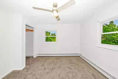 7 Laurelton Avenue, Selden, NY 11784 - Photo 9