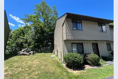 24 Hudson Heights Drive, Poughkeepsie, NY 12601 - Photo 3