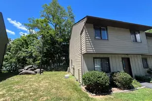 24 Hudson Heights Dr, Poughkeepsie, NY 12601 - Photo 3
