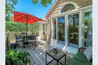 25 Andover Road, Port Washington, NY 11050 - Photo 19