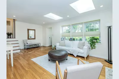 25 Andover Road, Port Washington, NY 11050 - Photo 3