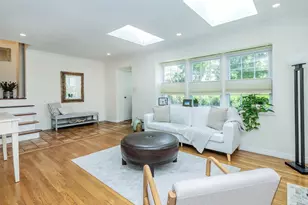 25 Andover Rd, Port Washington, NY 11050 - Photo 3