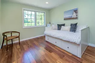 25 Andover Rd, Port Washington, NY 11050 - Photo 13