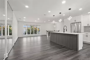 8 Gale Dr, Woodmere, NY 11581 - Photo 3