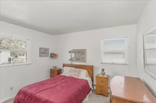 123 Avenue B, Holbrook, NY 11741 - Photo 23