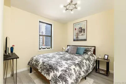241 E 76th Street #9I, New York, NY 10021 - Photo 5