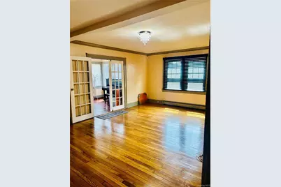 535 Cross Street, Westbury, NY 11590 - Photo 3