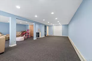 18 Hickman St, Syosset, NY 11791 - Photo 31