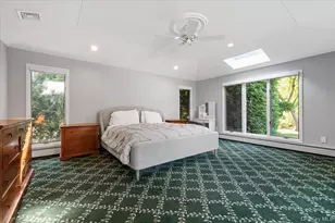 18 Hickman St, Syosset, NY 11791 - Photo 23