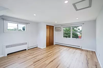 2055 Alan Drive, Seaford, NY 11783 - Photo 15