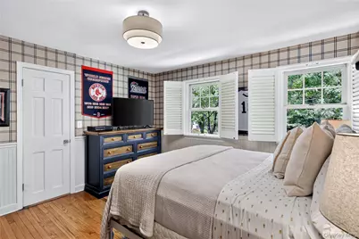 77 Brookside Drive, Manhasset, NY 11030 - Photo 25