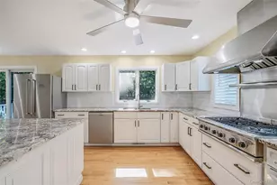 1075 Ships Dr, Southold, NY 11971 - Photo 7