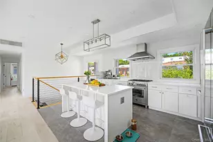 20 Russell Park Rd, Syosset, NY 11791 - Photo 13