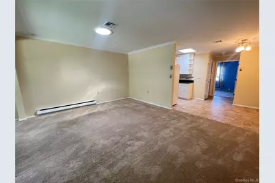 312 Woodbridge Drive #B, Ridge, NY 11961 - Photo 5