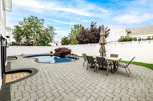 2647 Frances St, Bellmore, NY 11710 - Photo 29