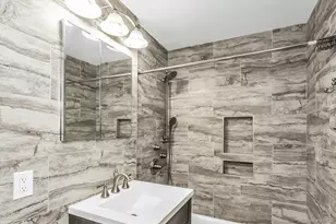 370 Broadway, Long Beach, NY 11561 - Photo 17