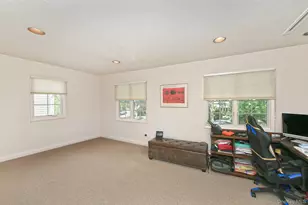 1932 Cynthia Ln, Merrick, NY 11566 - Photo 23