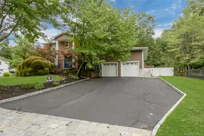 7 S Cranford Road, Bardonia, NY 10954 - Photo 1