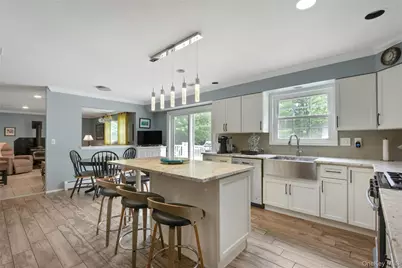 7 S Cranford Road, Bardonia, NY 10954 - Photo 5