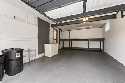 162 Midland Avenue, Yonkers, NY 10705 - Photo 23