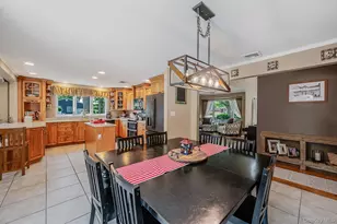 77 Toomey Rd, West Islip, NY 11795 - Photo 15